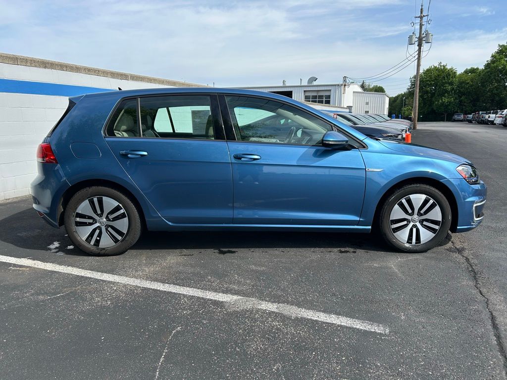 2015 Volkswagen e-Golf SEL Premium 5