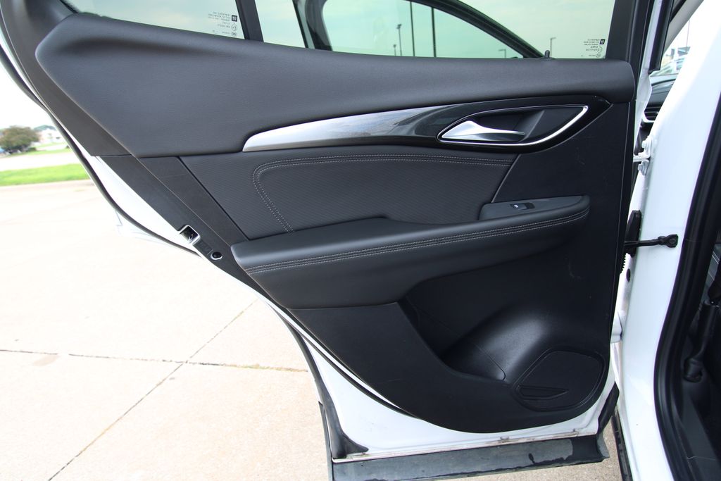 Used 2024 Buick Envision SUV