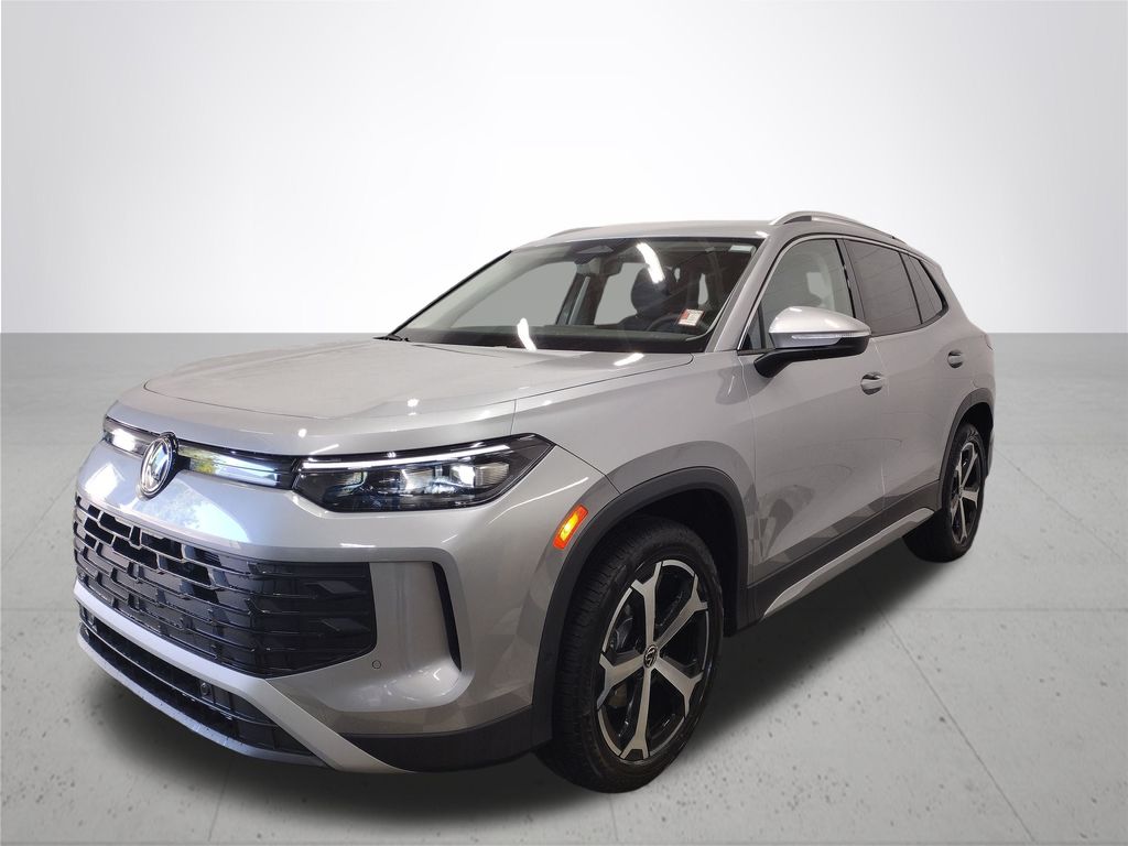 2025 Volkswagen Tiguan SE photo 2