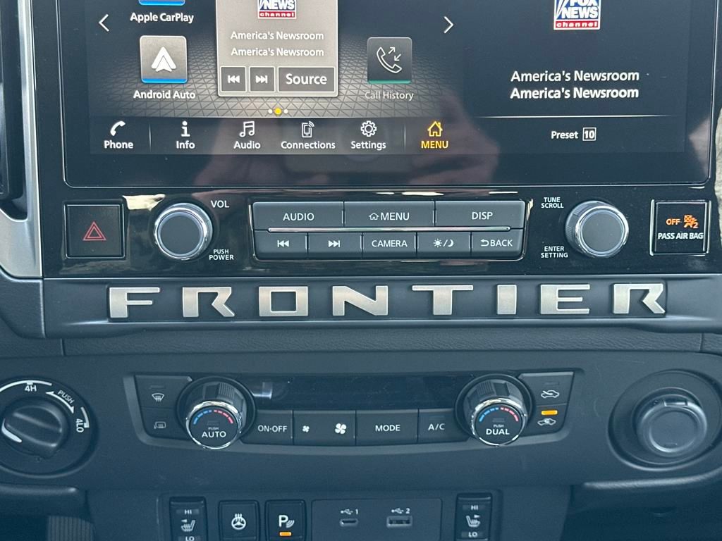 2025 Nissan Frontier SV photo