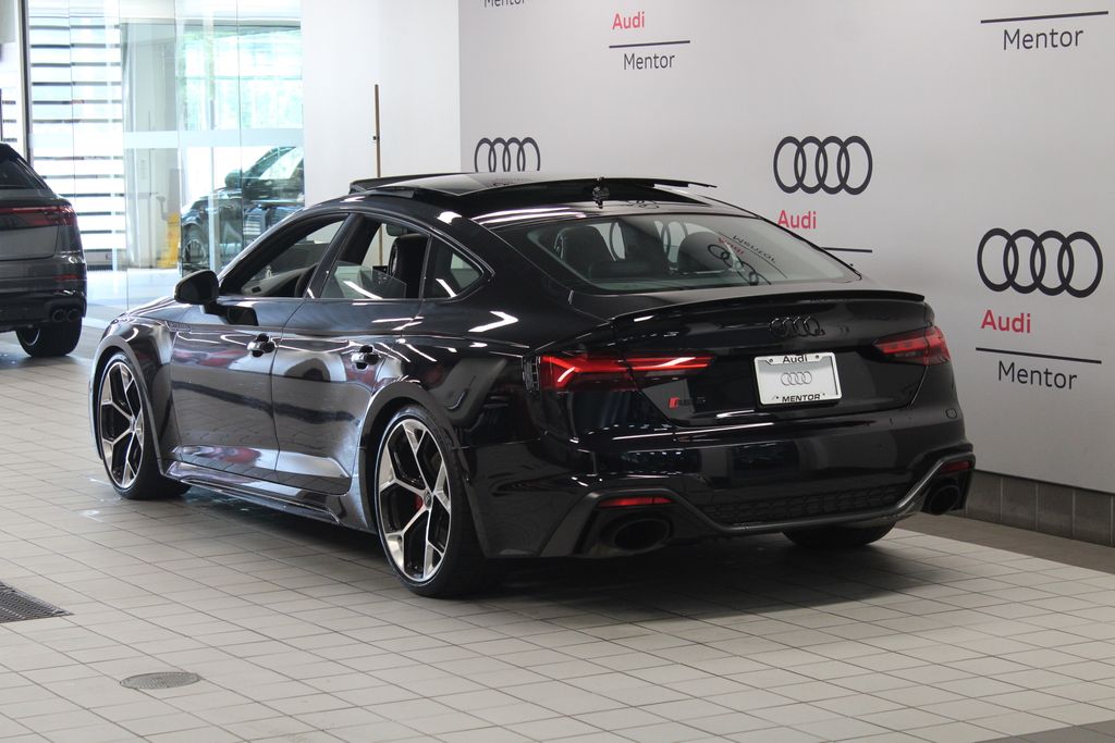 Thumbnail: 2023 Audi RS 5 - 4
