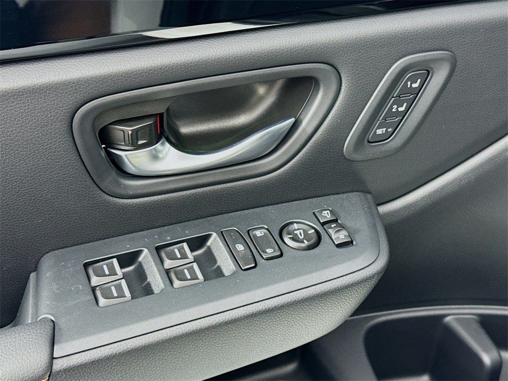 Used Car 2025 Honda Pilot  Trailsport For Sale Under $50,000 In Austin, Texas