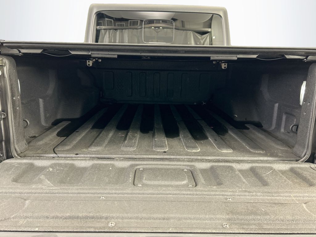 Thumbnail: 2022 Jeep Gladiator - 26