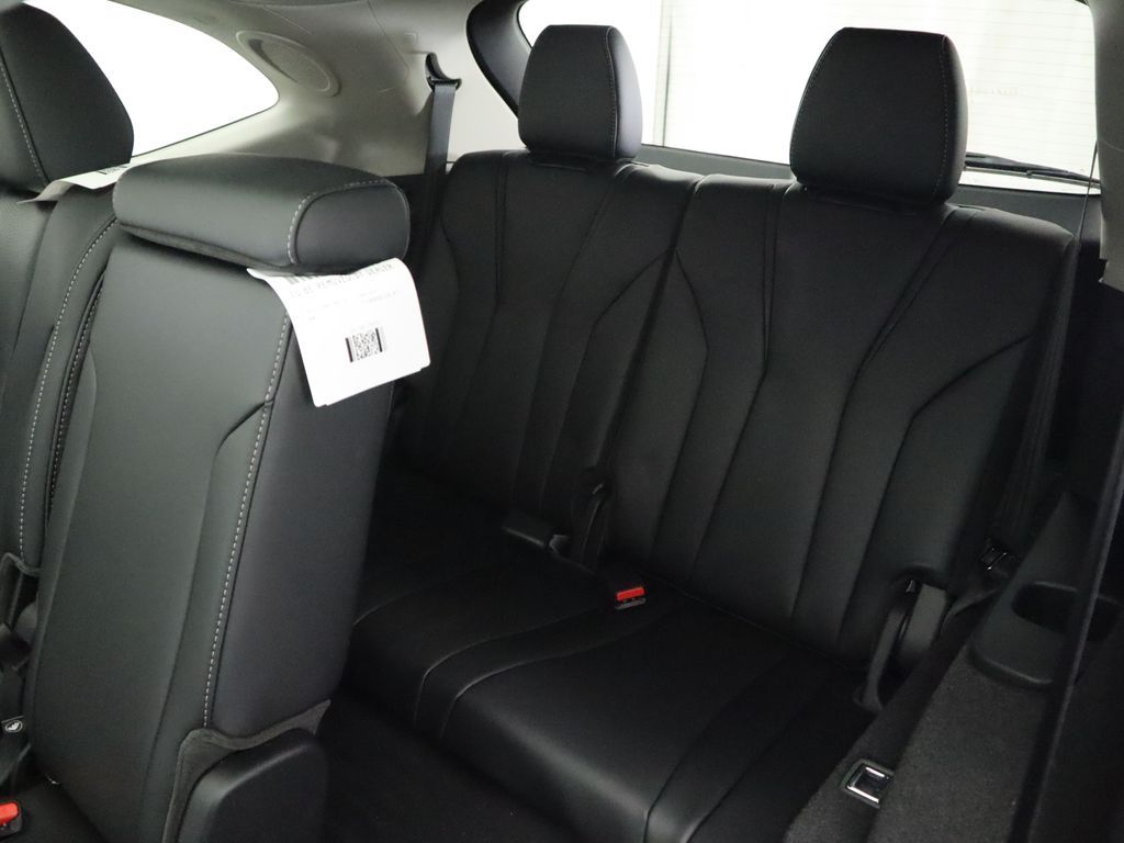 Thumbnail: 2026 Acura MDX - 25