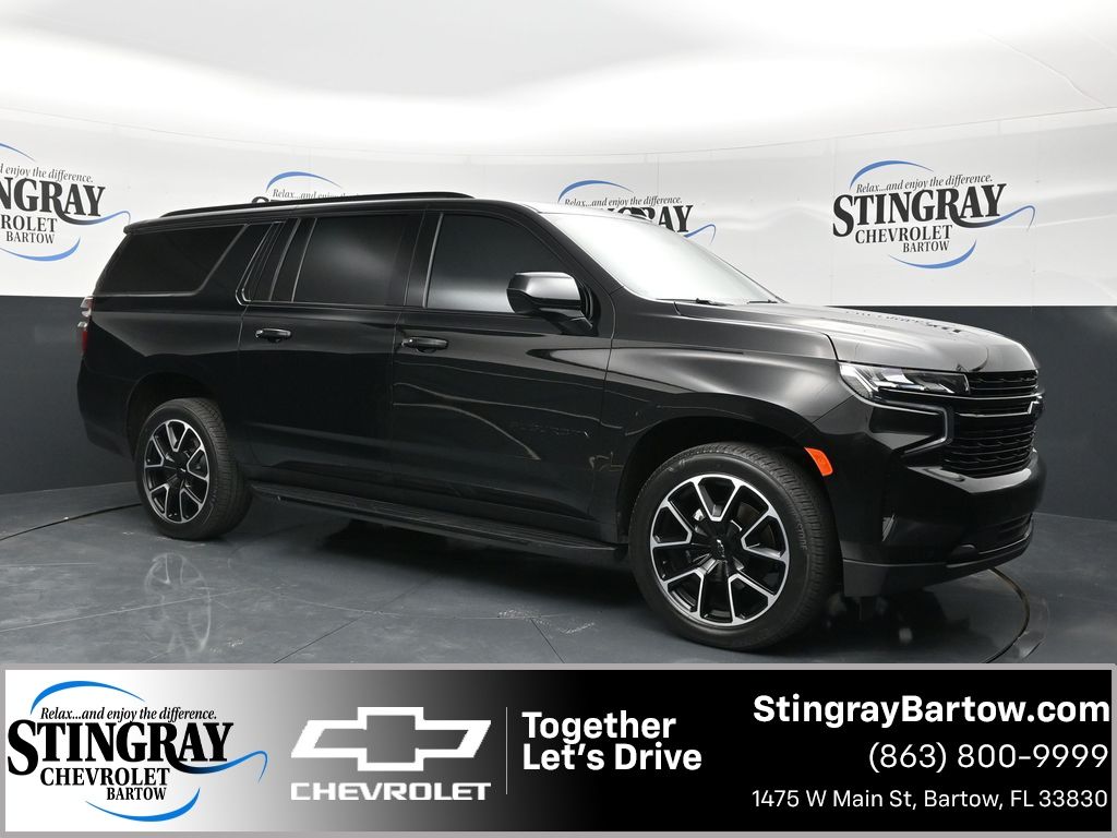 2023 Chevrolet Suburban RST 4WD