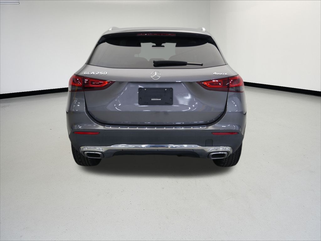 Thumbnail: 2023 Mercedes-Benz GLA - 6