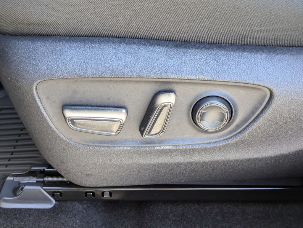 Used 2025 Toyota RAV4 SUV