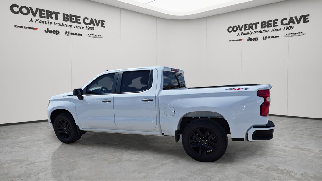 Used Car 2023 Chevrolet Silverado 1500  Custom For Sale Under $35,000 In Austin, Texas