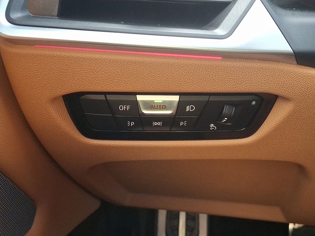 Thumbnail: 2024 BMW 4 Series - 24