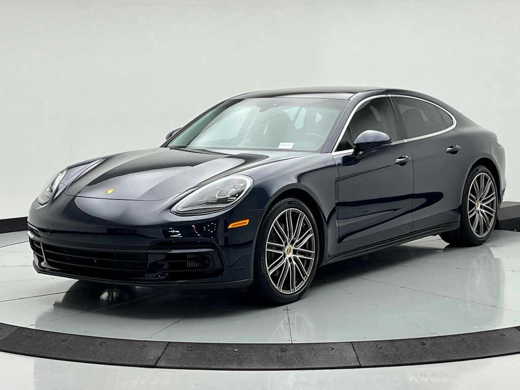2020 Porsche Panamera 4S -
                  Chantilly, VA