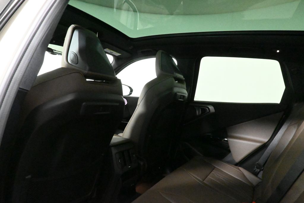 Thumbnail: 2026 BMW X3 - 32