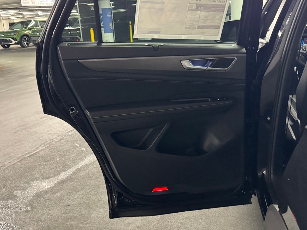 2026 Volkswagen Atlas Cross Sport SE w/Tech - Photo 22