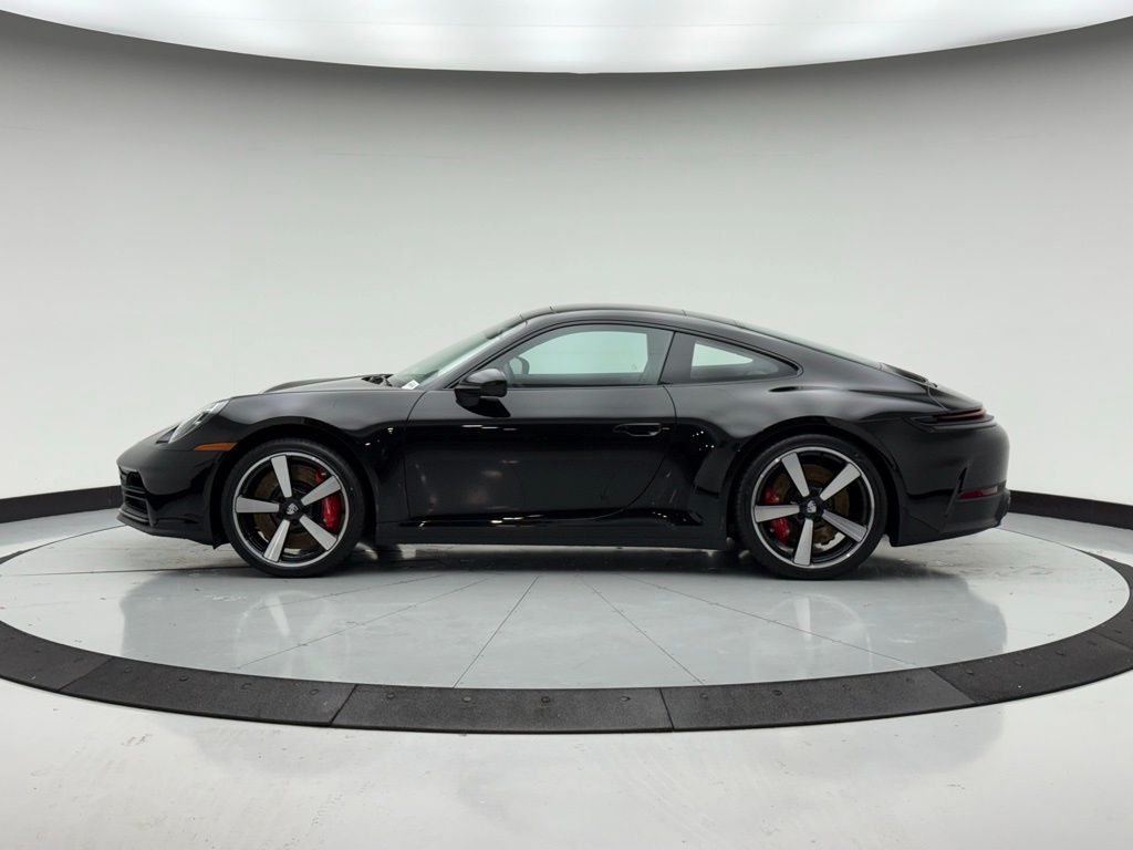 Thumbnail: 2026 Porsche 911 - 2