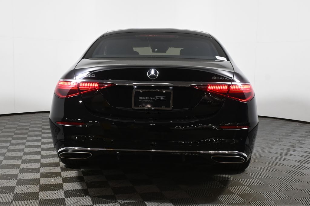 Thumbnail: 2025 Mercedes-Benz S-Class - 6