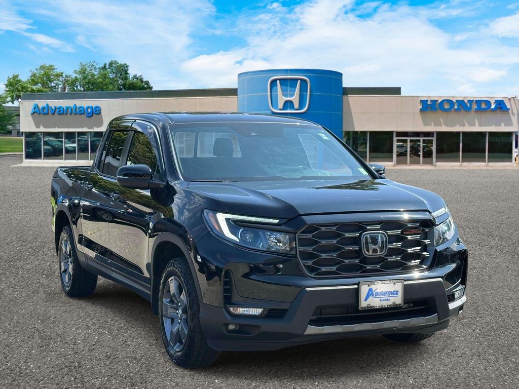 Crystal Black Pearl 2025 Honda Ridgeline Pickup Truck All-Wheel Drive 9-Speed Automatic