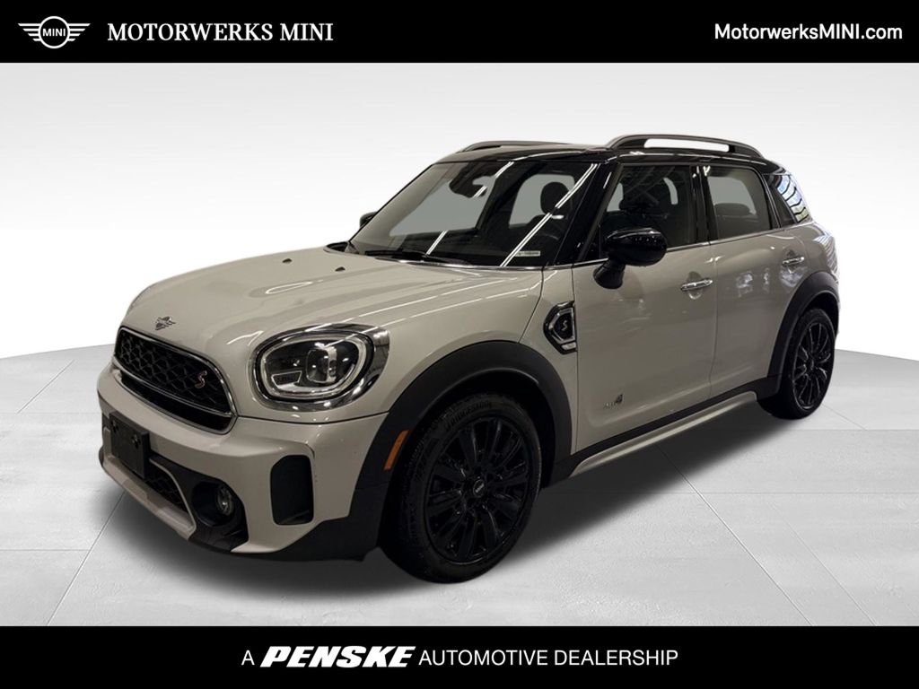 White Silver 2022 MINI Countryman SUV / Crossover All-Wheel Drive 8-Speed Automatic