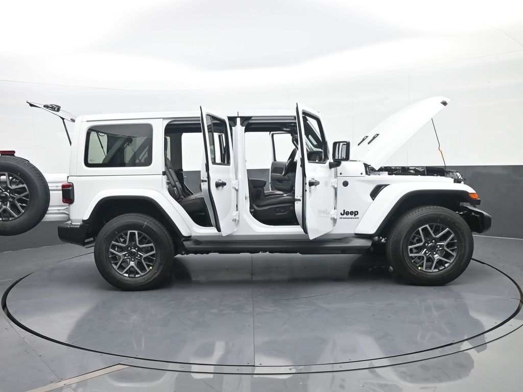 New 2026 Bright White Clearcoat Jeep Sahara image 70
