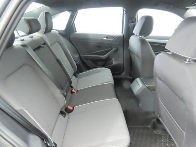 Thumbnail: 2026 Volkswagen Jetta - 20