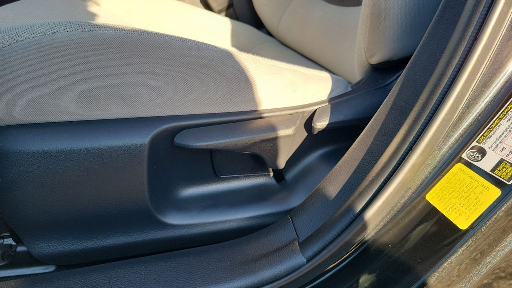 Certified Used 2022 Black Toyota LE image 16