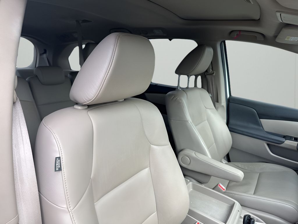 Used Car 2015 Honda Odyssey  Ex-l For Sale Under $15,000 In Austin, Texas