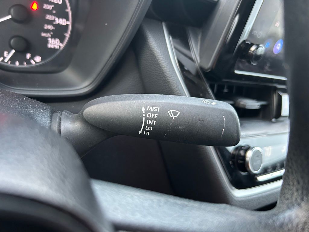 Thumbnail: 2023 Toyota Corolla - 20