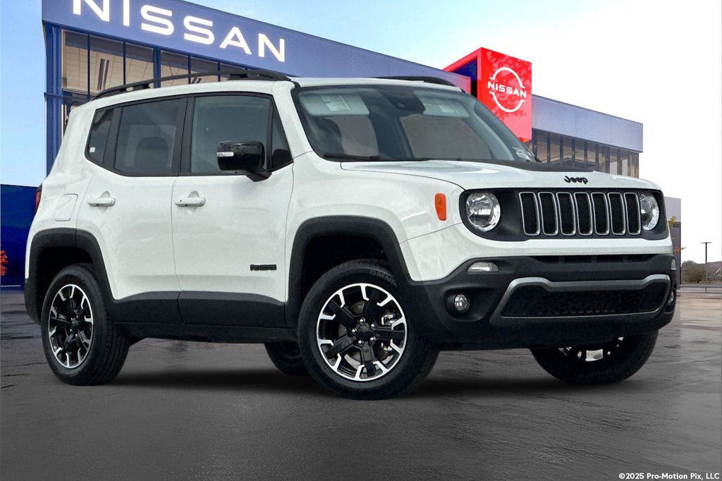 Alpine White Clearcoat 2023 Jeep Renegade SUV / Crossover Four-Wheel Drive 9-Speed Automatic