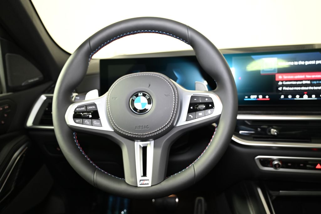 2025 BMW X6  18