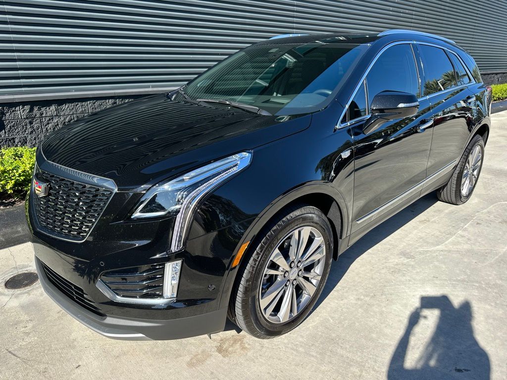 Thumbnail: 2025 Cadillac XT5 - 7