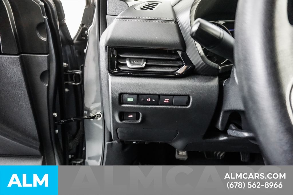 Used 2024 Gray Nissan SV image 31