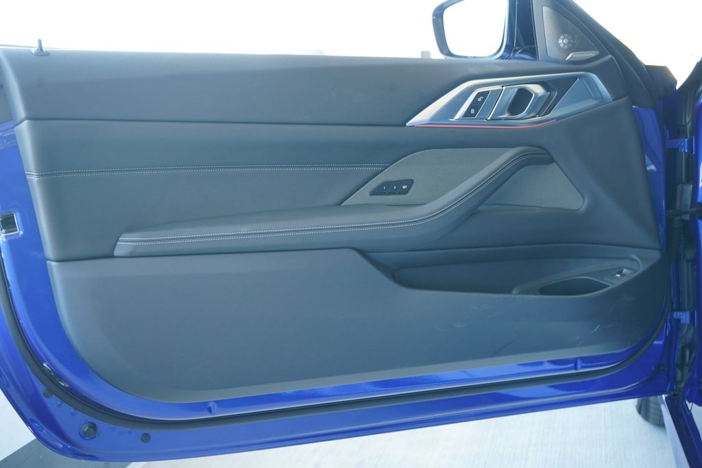 Thumbnail: 2026 BMW 4 Series - 9