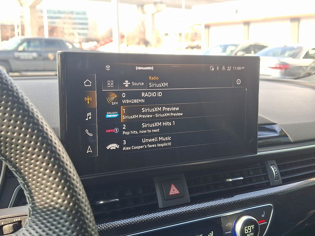 Thumbnail: 2023 Audi S4 - 18