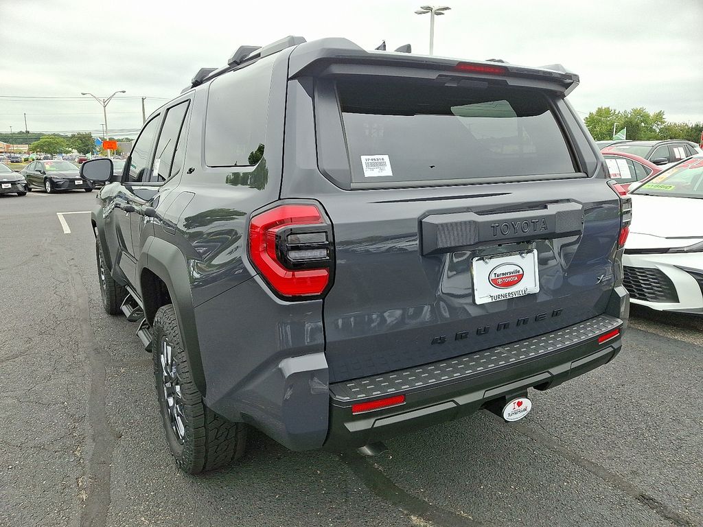 Thumbnail: 2025 Toyota 4Runner - 4