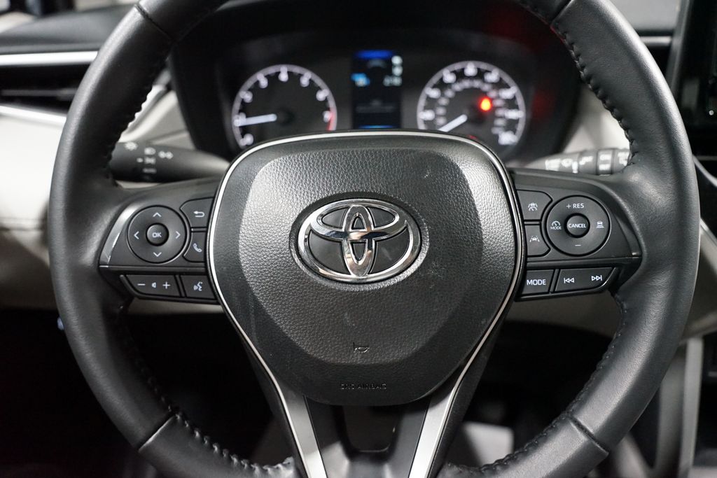 Thumbnail: 2025 Toyota Corolla Cross - 12