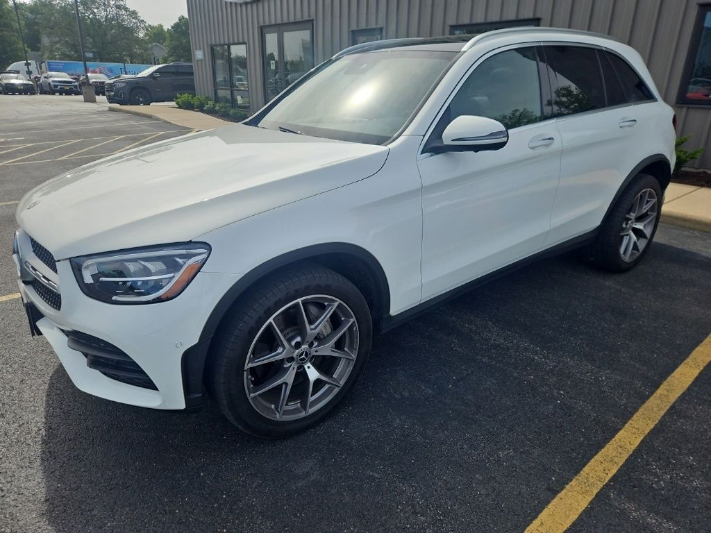 White 2022 Mercedes-Benz GLC 300 SUV 4MATIC SUV / Crossover All-Wheel Drive 9-Speed Automatic