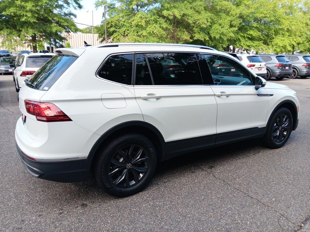 2024 Volkswagen Tiguan 2.0T SE 5