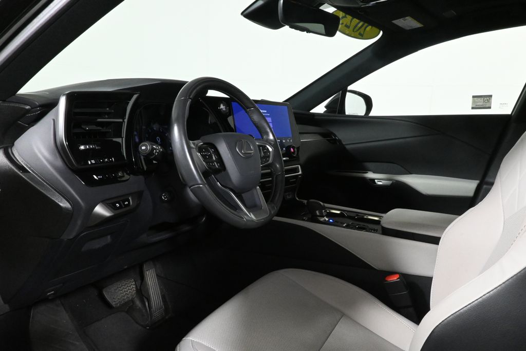 Thumbnail: 2023 Lexus RX - 15