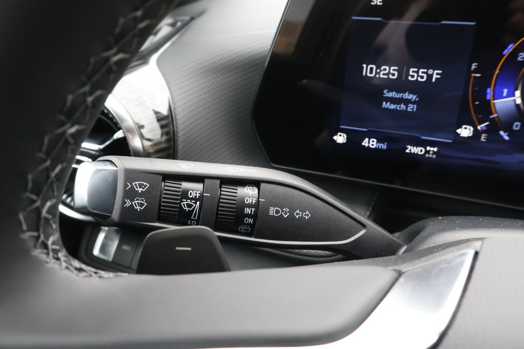 Thumbnail: 2026 Chevrolet Equinox - 25