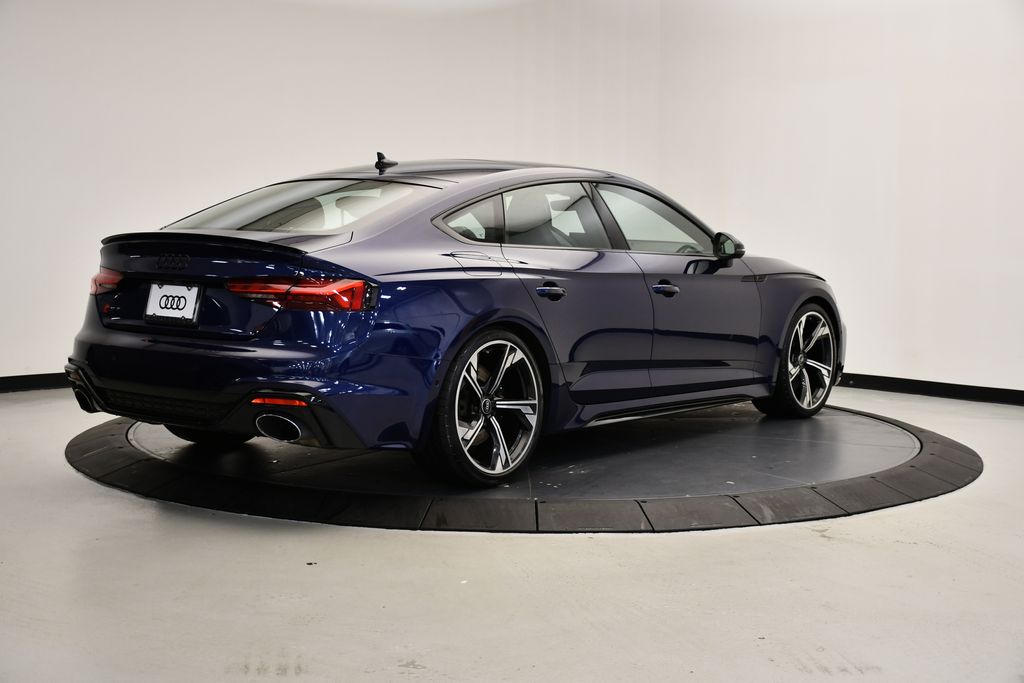 Thumbnail: 2022 Audi RS 5 - 5