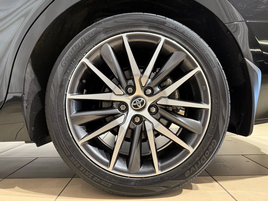 Thumbnail: 2024 Toyota Camry - 9