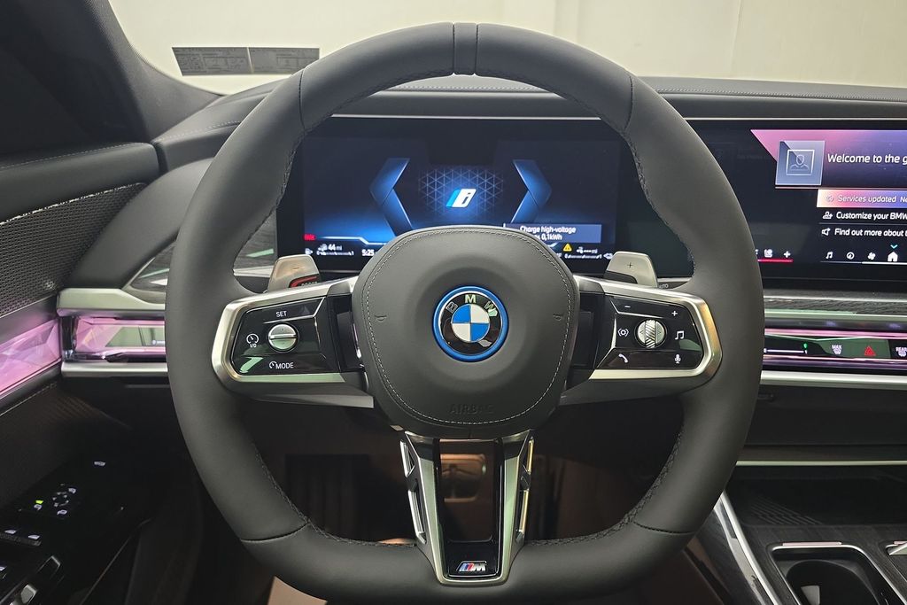 2026 Bmw 750e 750e xDrive photo 13