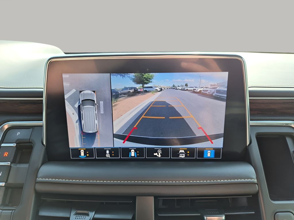 Used Car 2021 Chevrolet Suburban  Premier For Sale Under $40,000 In Austin, Texas