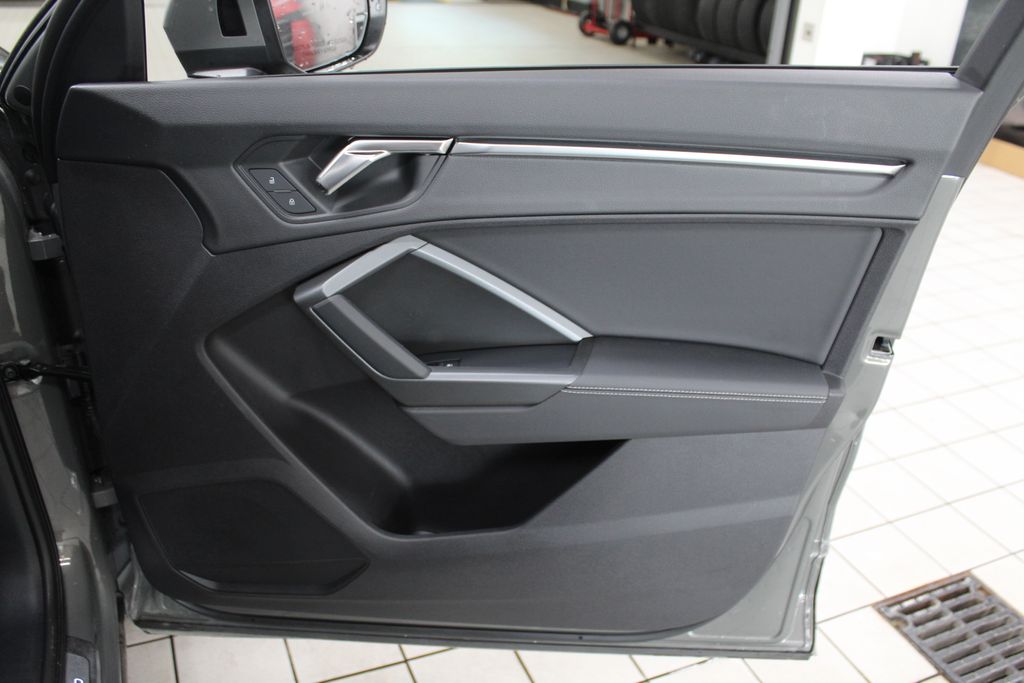 2023 Audi Q3 Premium 29