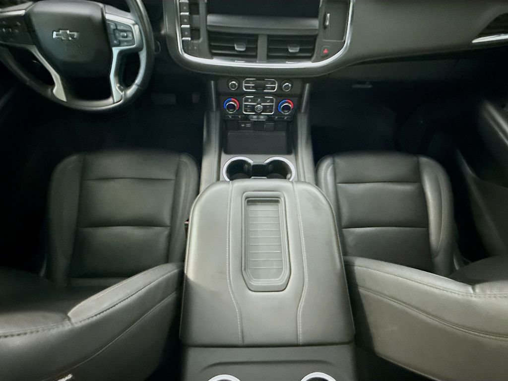 Thumbnail: 2023 Chevrolet Tahoe - 16