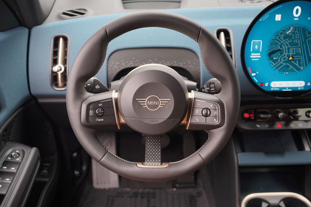 2025 MINI Cooper Countryman Signature 12