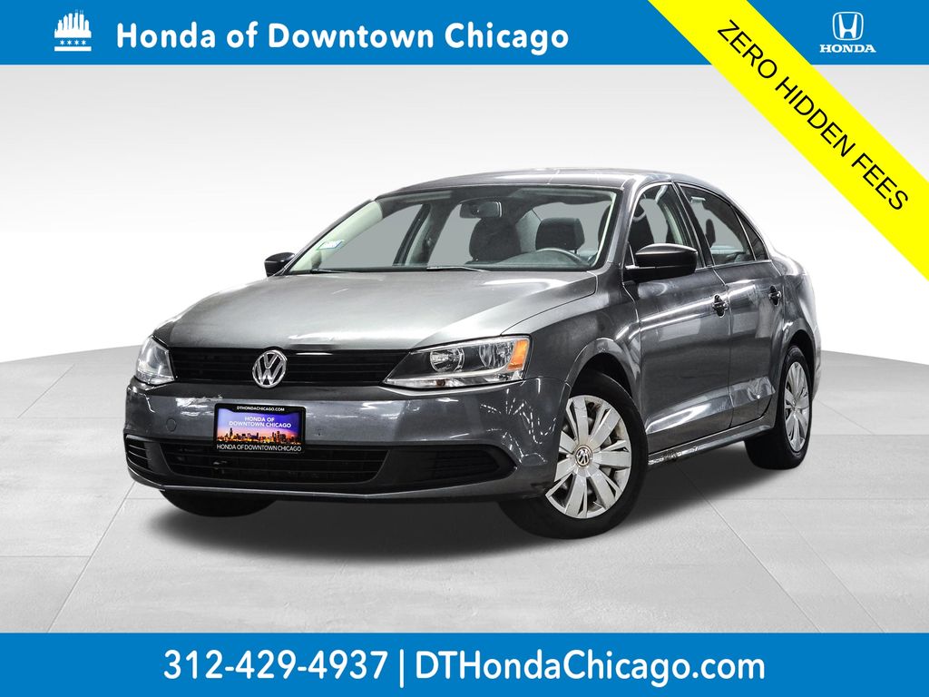 Reflex Silver Metallic 2011 Volkswagen Jetta S Sedan Front-Wheel Drive 6-Speed Automatic
