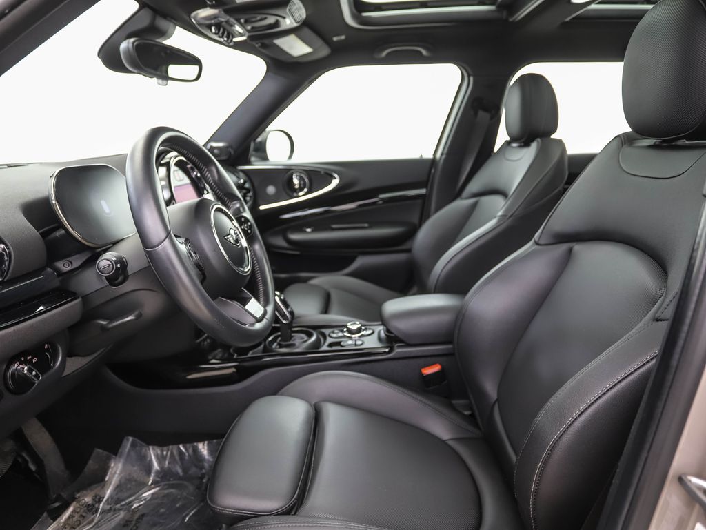 Thumbnail: 2023 MINI Cooper Clubman - 11