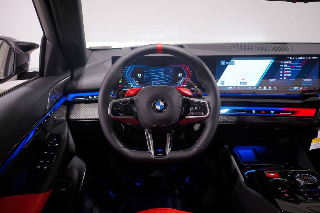 Thumbnail: 2026 BMW M5 - 11