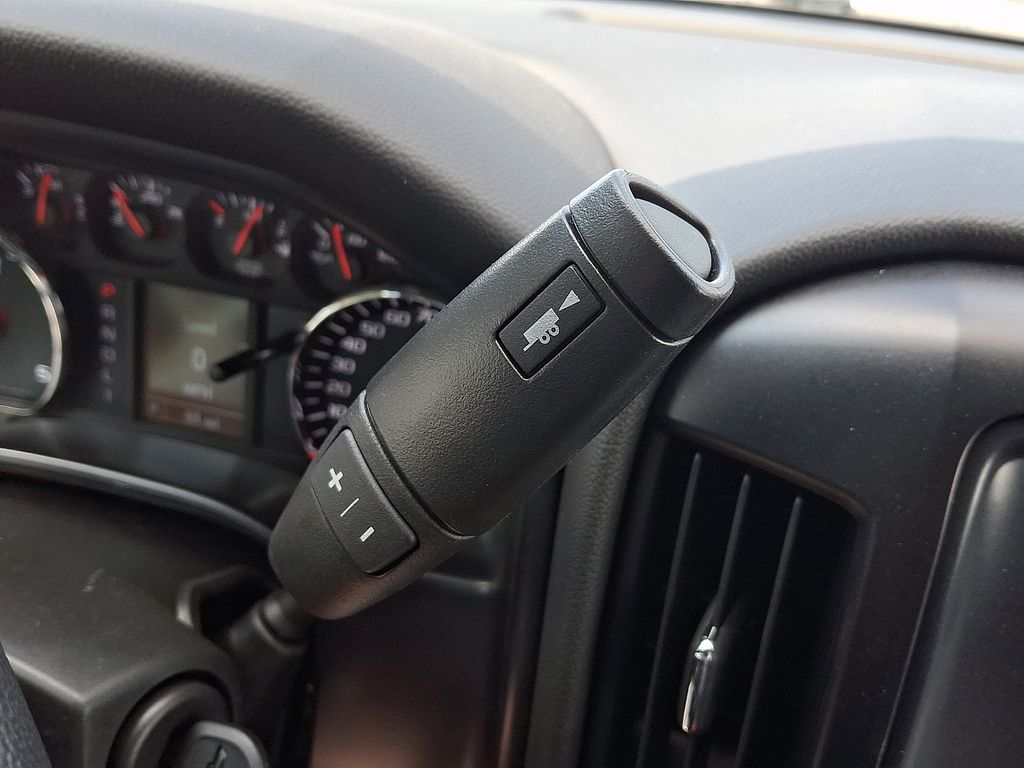 2023 Chevrolet Silverado 4500HD Work Truck - 9
