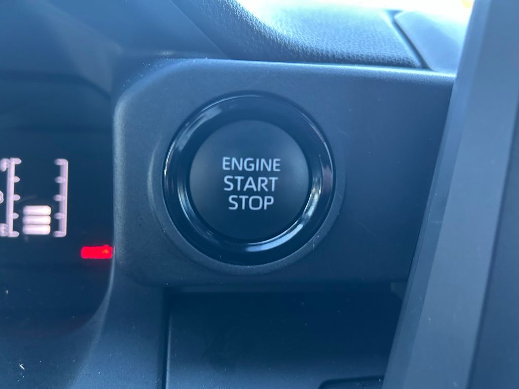 Thumbnail: 2025 Toyota Tacoma - 27