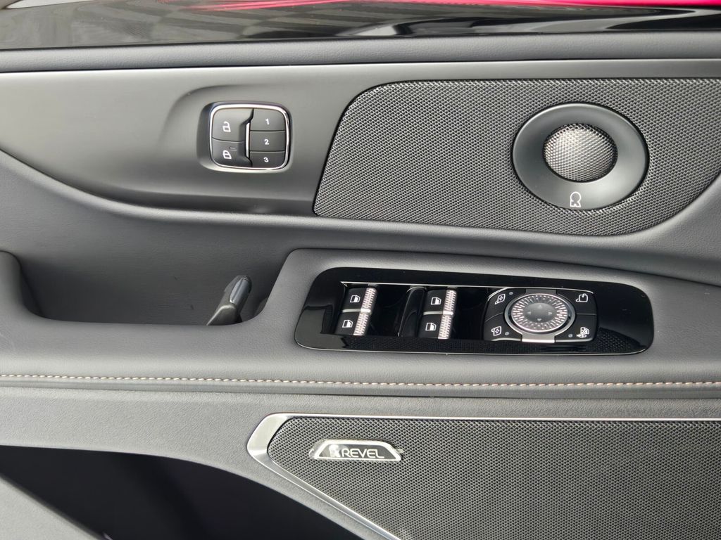 new 2026 Lincoln Nautilus car, priced at $61,670